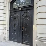 Liszt Ferenc Square 公寓
