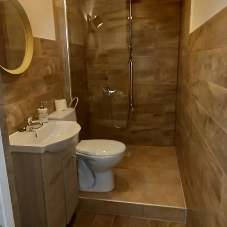 Liszt Ferenc Square Apartment *