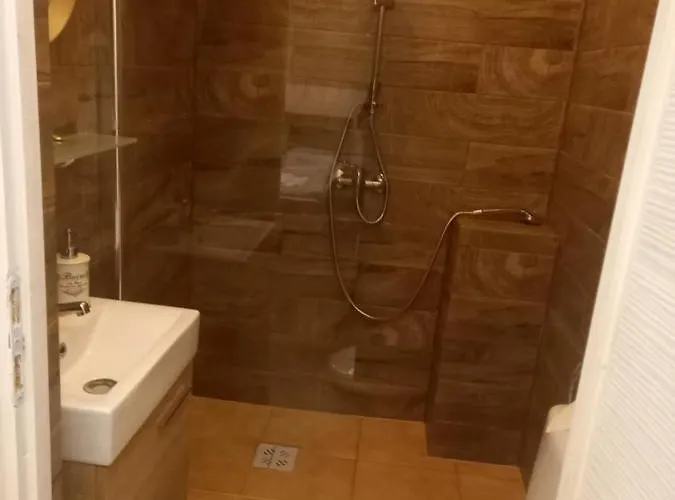 Liszt Ferenc Square Apartament *