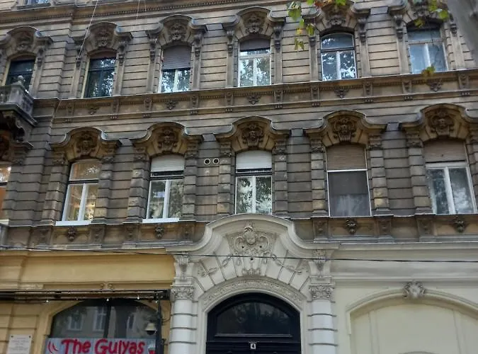 Lägenhet Liszt Ferenc Square *